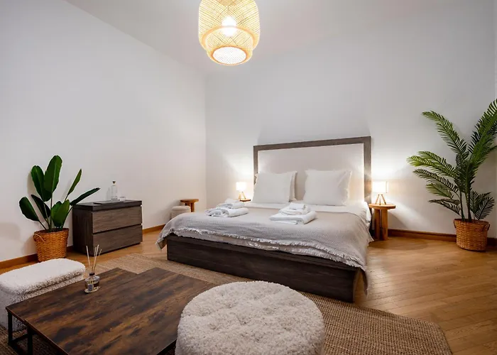 High-end In Center * בארי